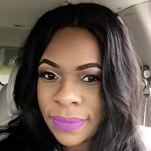 Meet your Posher, Brittney